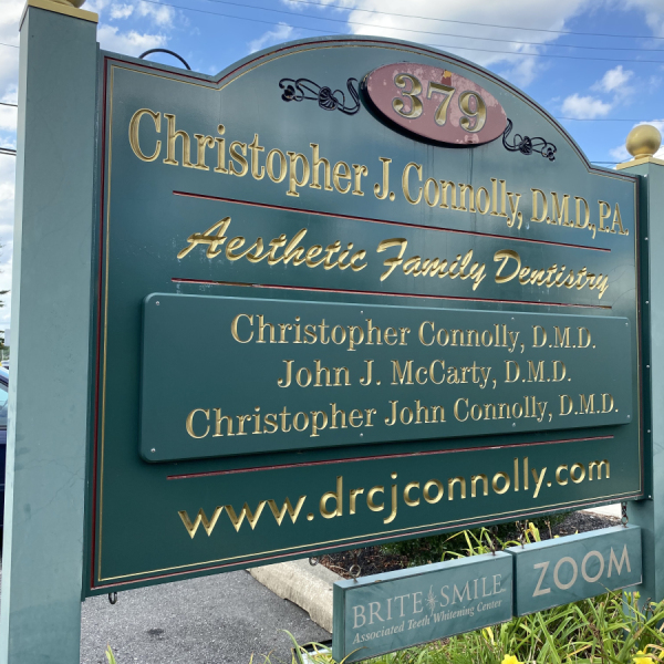 1_DDS-Paints-Connolly-Family-Dentistry-in-Sewell-4
